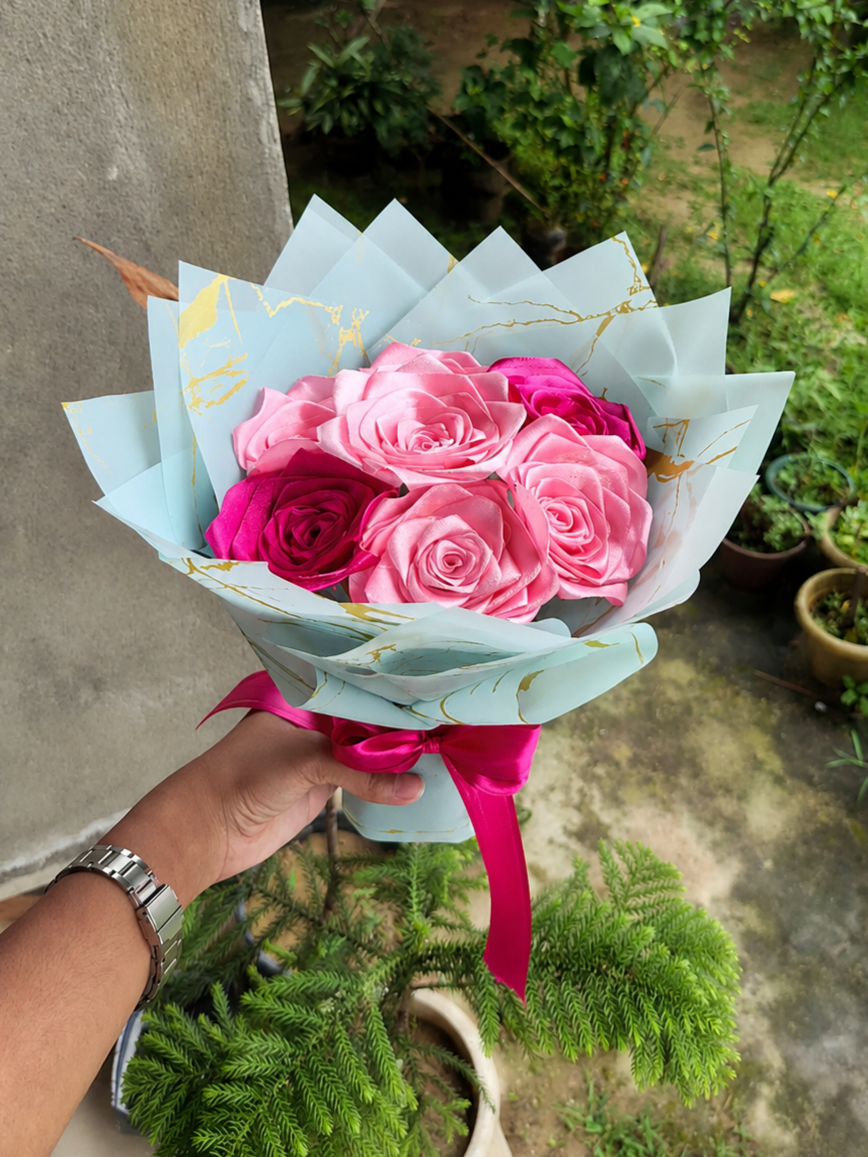 Handmade Satin Ribbon Rose Bouquet – Pink & Fuchsia